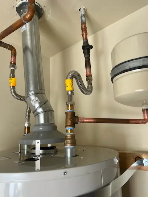 Water heater installation and plumbing repair in Stagecoach Trail